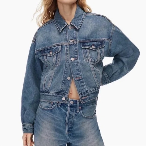 Aritzia Denim Forum The Bessie Crop Denim Jacket - Picture 1 of 11